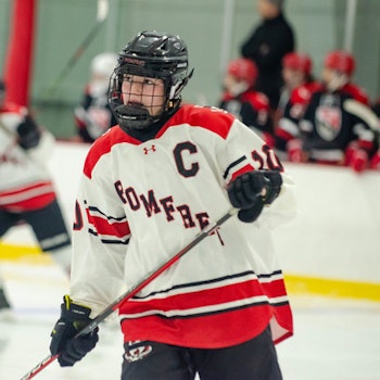 Maeve  Molloy's Ice Hockey profile photo